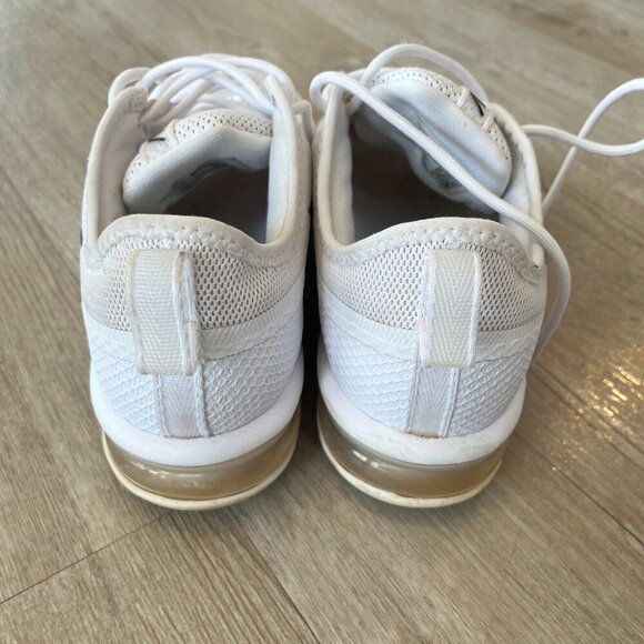 Women Nike Air Max Sequent 4.5 White Black Sneakers BQ8824-100 - 10 - Picture 6 of 10